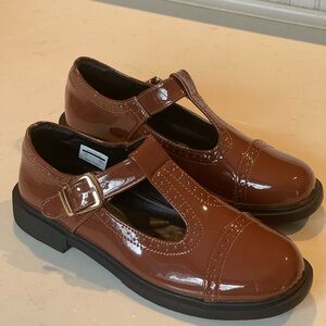 Mary Jane shoe patent leather size 7.5